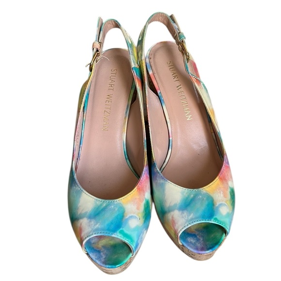 STUART WEITZMAN
Jean Patent Leather Slingback Wedge Sandals - Picture 9 of 10